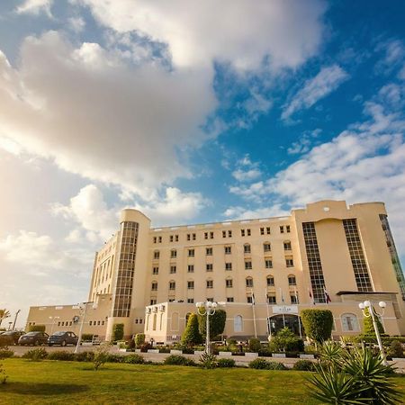 Tolip Family Club Borg El Arab Hotel Кинг Мариут Екстериор снимка